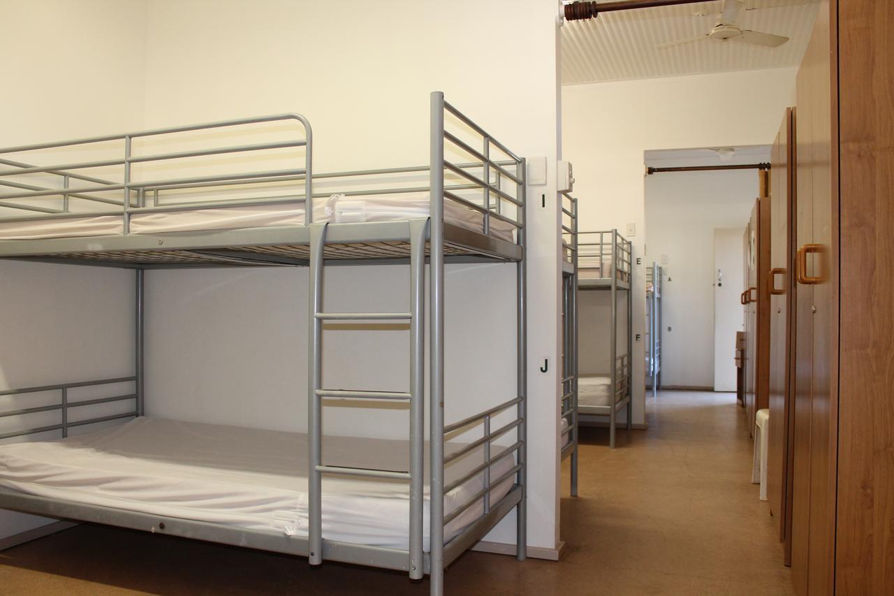 Roey Backpackers And Party Bar Hostel บรูม ภายนอก รูปภาพ