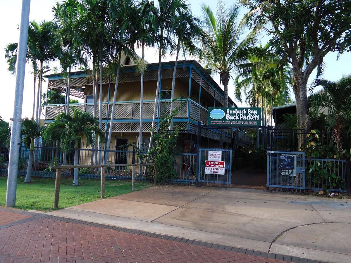 Roey Backpackers And Party Bar Hostel บรูม ภายนอก รูปภาพ
